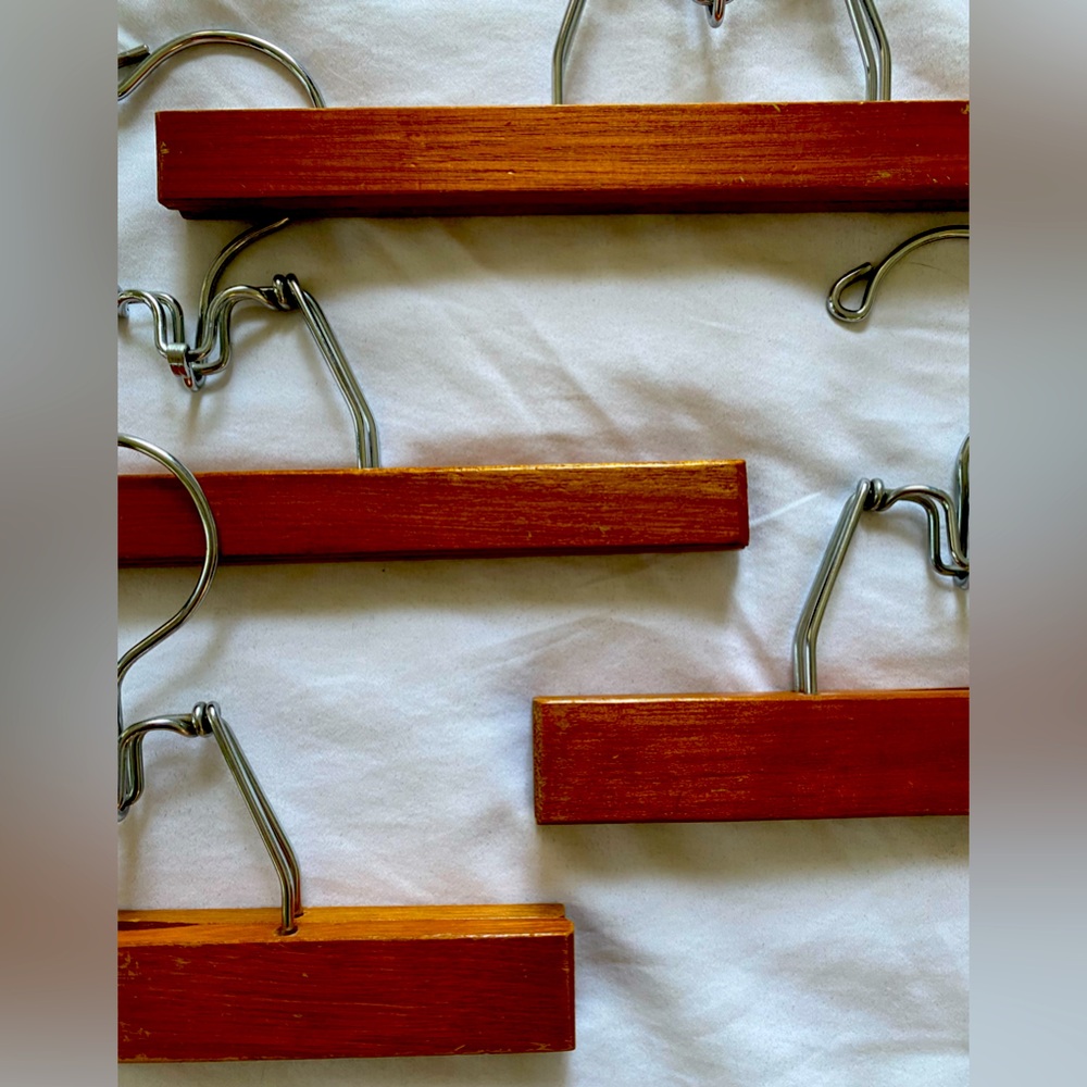 Set of 4 Wooden Skirt/Pant Hangers